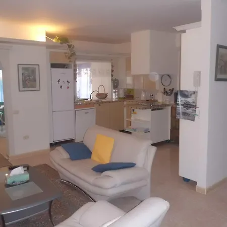 Apartment Casa Manuela - *